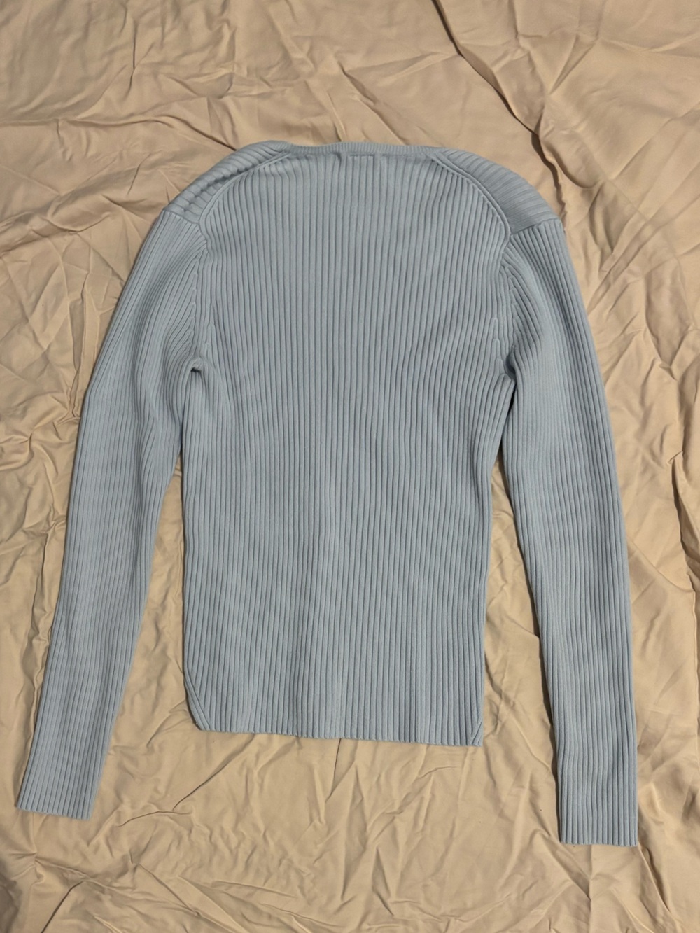 Gap v-neck fitted sweater - Picture 2 of 3